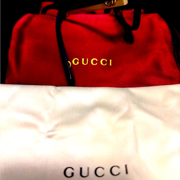 Brand new Gucci eyeglasses - Picture 3 of 7